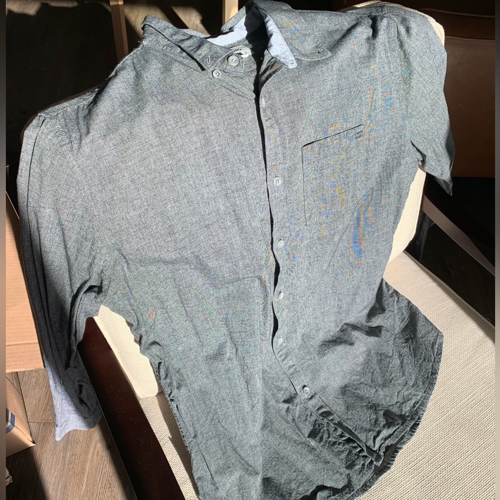 Billabong Button Up Shirt Size Large
